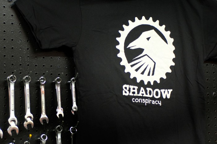 Shadow Icon T-Shrit - Black