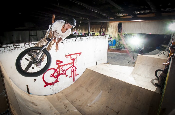 Pablito Arias Bar Spin