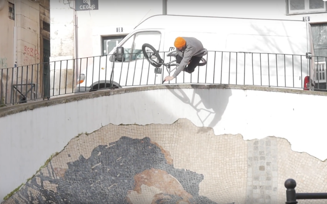 Kevin Kalkoff – Esthetique Video