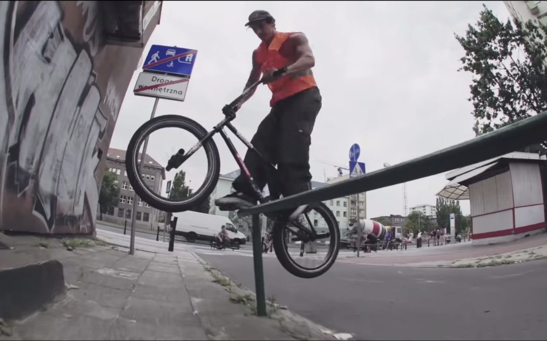 DIG ‘RAW’ -Simone Barraco “Warsaw Rising”