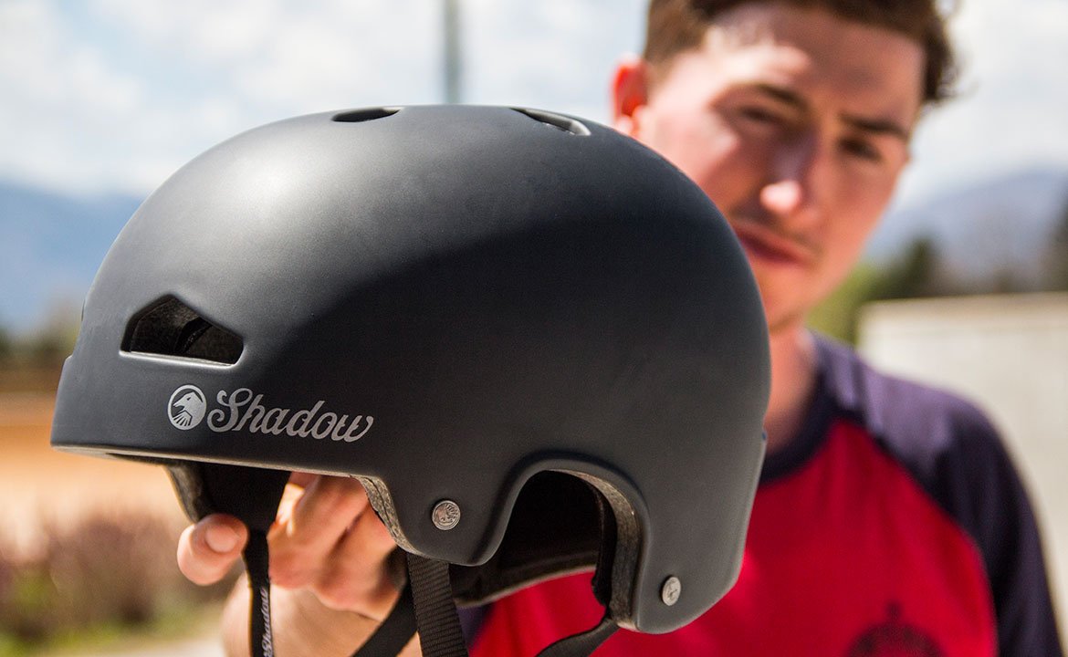 featherweight-in-mold-helmet