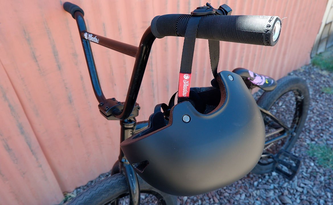featherweight-in-mold-helmet