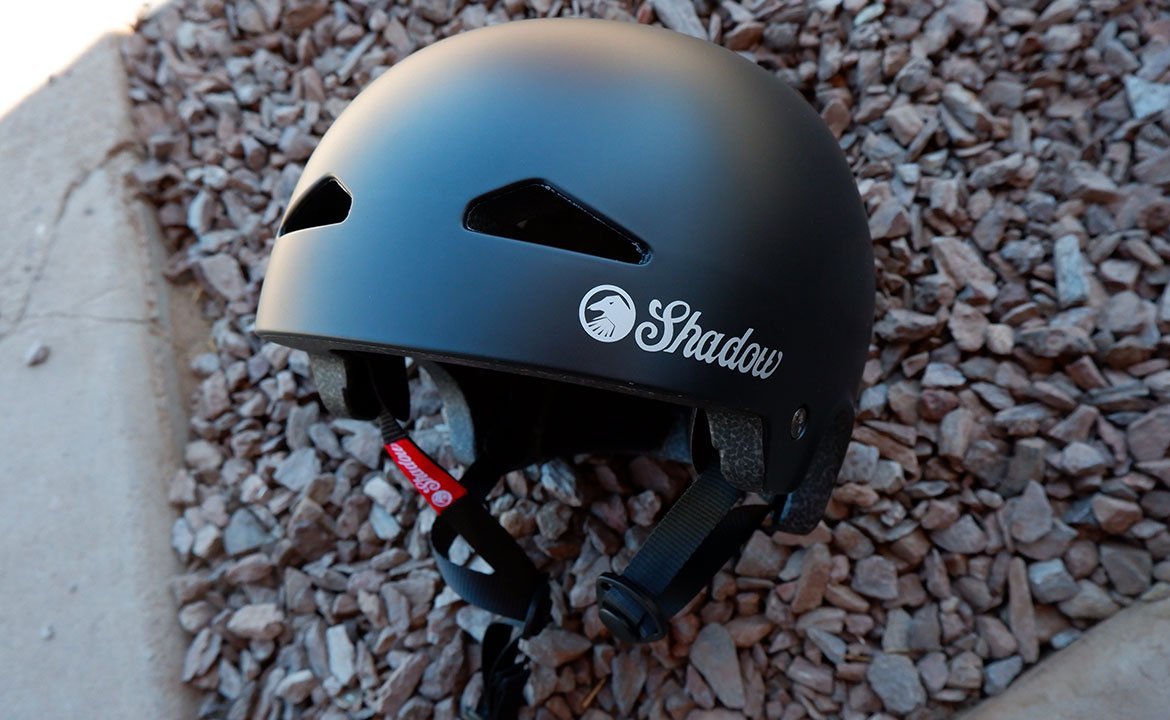 featherweight-in-mold-helmet